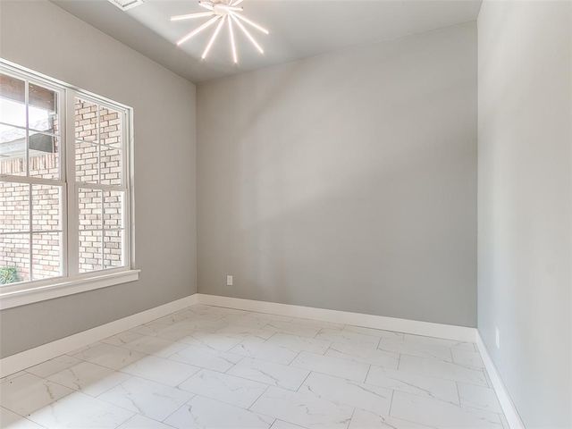 10121 St Patrick Drive, Midwest City, OK 73130