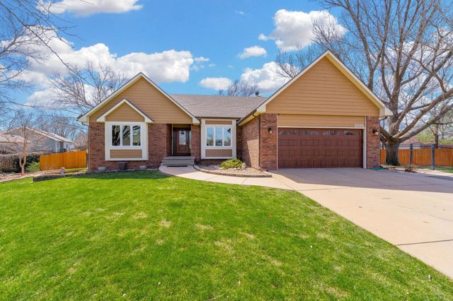 2225 N Gentry Ln, El Dorado, KS 67042