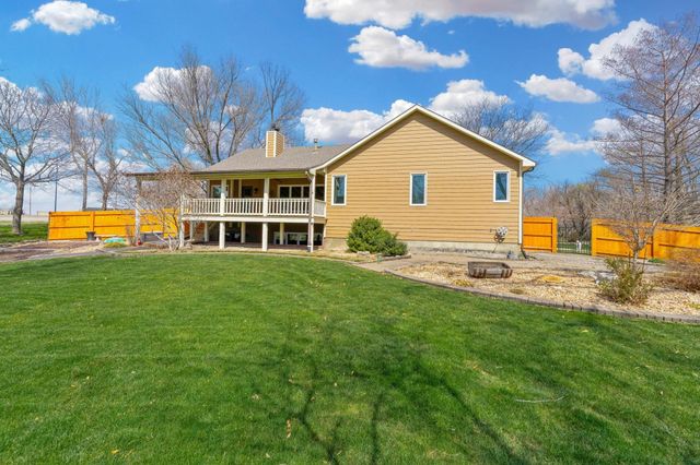 2225 N Gentry Ln, El Dorado, KS 67042