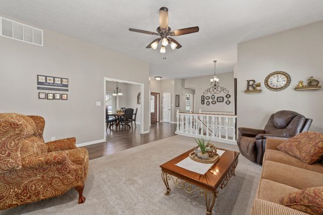 2225 N Gentry Ln, El Dorado, KS 67042