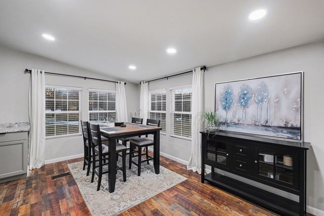 44 Opossum Hollow Rd, Gordonsville, TN 38563