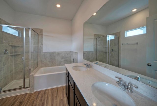 1317 Linwood ST, Leander, TX 78641