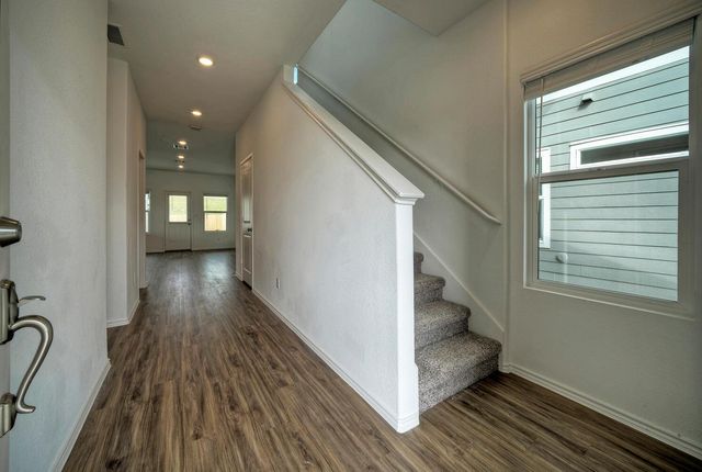 1317 Linwood ST, Leander, TX 78641