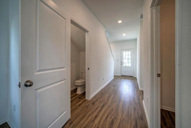 1317 Linwood ST, Leander, TX 78641