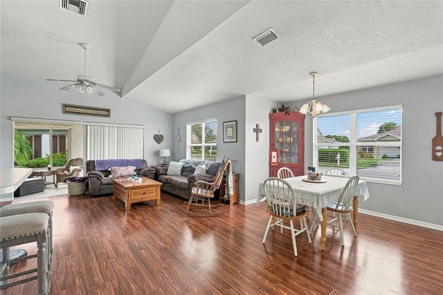 3013 LIVE OAK LANE 31, Palmetto, FL 34221