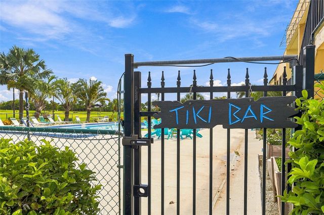 3013 LIVE OAK LANE 31, Palmetto, FL 34221