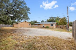 6819/6817 County Road 499, Brownwood, TX 76801