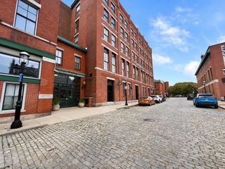172 Middle St 206, Lowell, MA 01852