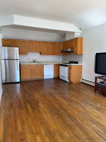 2018 121st Street 2nd Floor, College Point, NY 11356