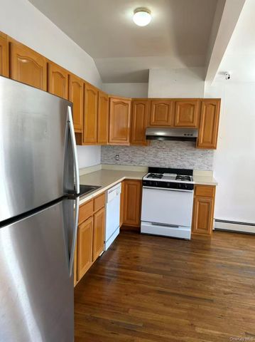 2018 121st Street 2nd Floor, College Point, NY 11356