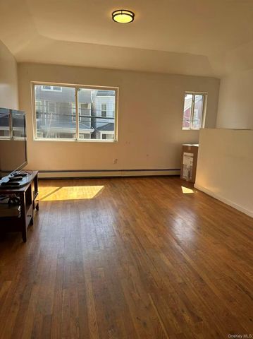 2018 121st Street 2nd Floor, College Point, NY 11356
