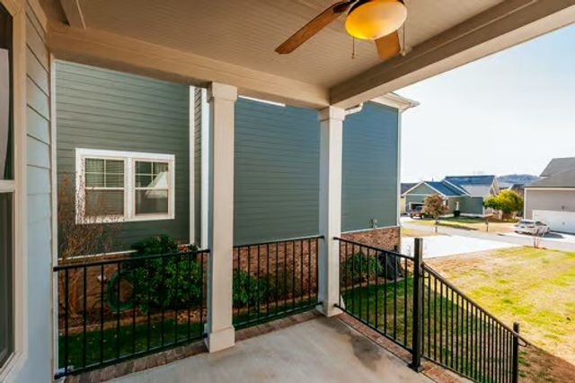 2792 Americus Dr, Thompsons Station, TN 37179