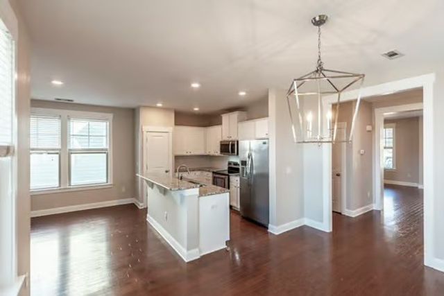 2792 Americus Dr, Thompsons Station, TN 37179