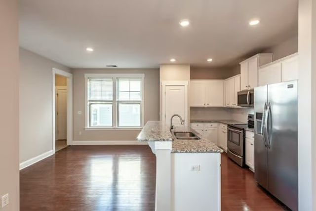 2792 Americus Dr, Thompsons Station, TN 37179