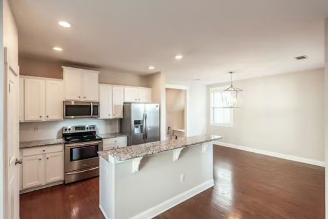 2792 Americus Dr, Thompsons Station, TN 37179