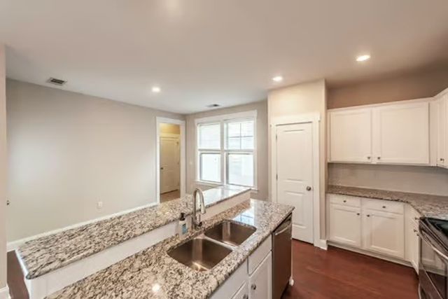 2792 Americus Dr, Thompsons Station, TN 37179