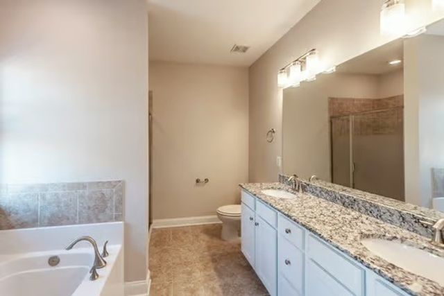 2792 Americus Dr, Thompsons Station, TN 37179