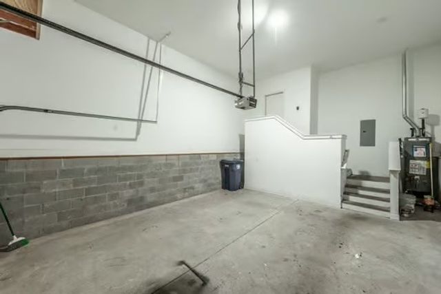 2792 Americus Dr, Thompsons Station, TN 37179