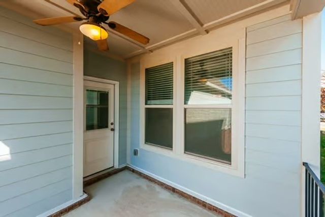 2792 Americus Dr, Thompsons Station, TN 37179