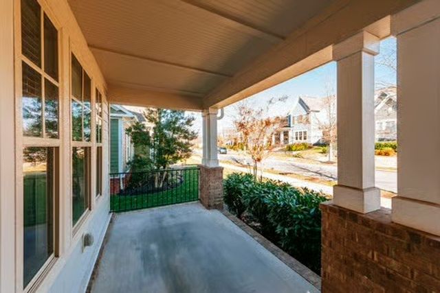 2792 Americus Dr, Thompsons Station, TN 37179