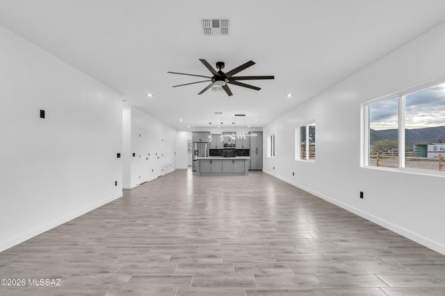 7853 S Cardinal Avenue, Tucson, AZ 85746