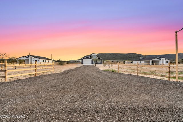 7853 S Cardinal Avenue, Tucson, AZ 85746