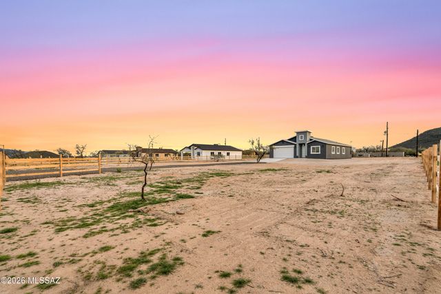 7853 S Cardinal Avenue, Tucson, AZ 85746