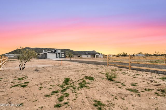 7853 S Cardinal Avenue, Tucson, AZ 85746