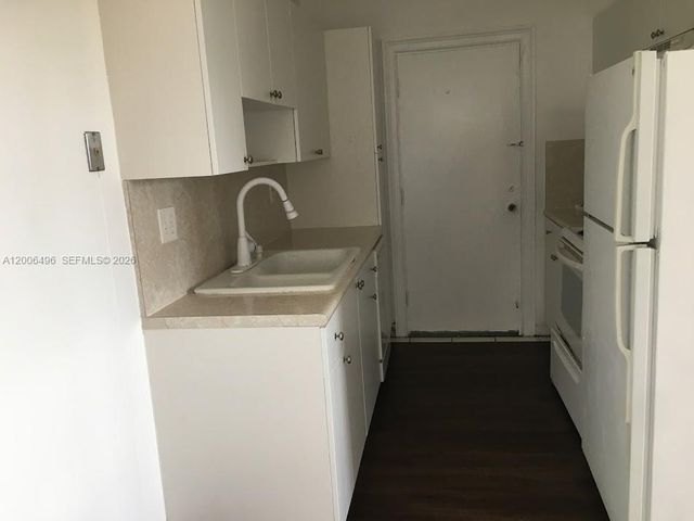 900 SW 84th Ave 415D, Miami, FL 33144