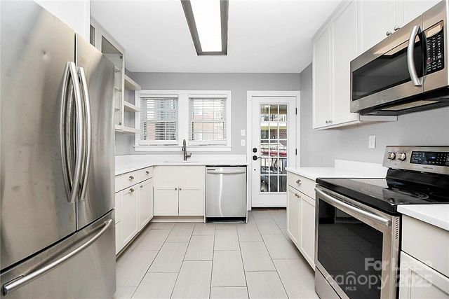 1418 Kenilworth Avenue, Charlotte, NC 28203