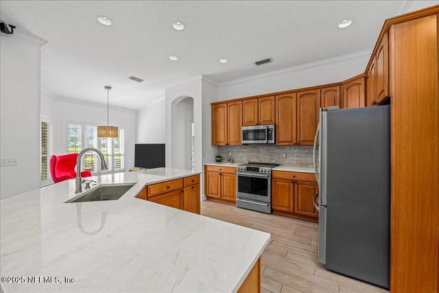 1821 VISTA LAKES Drive, Fleming Island, FL 32003