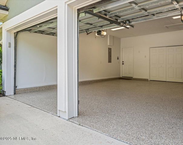 1821 VISTA LAKES Drive, Fleming Island, FL 32003