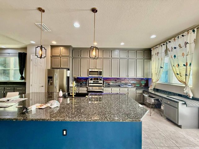 6414 SALT CREEK AVENUE, Apollo Beach, FL 33572