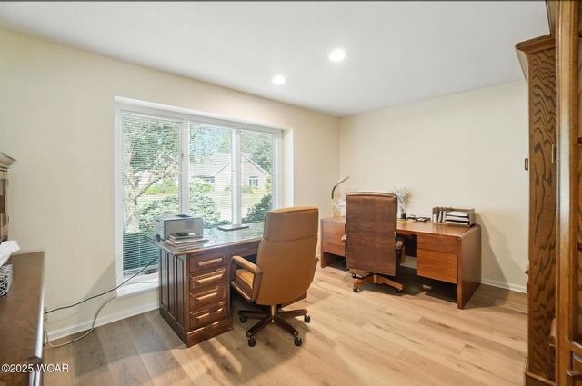 845 Atalan Trail, Lima, OH 45805