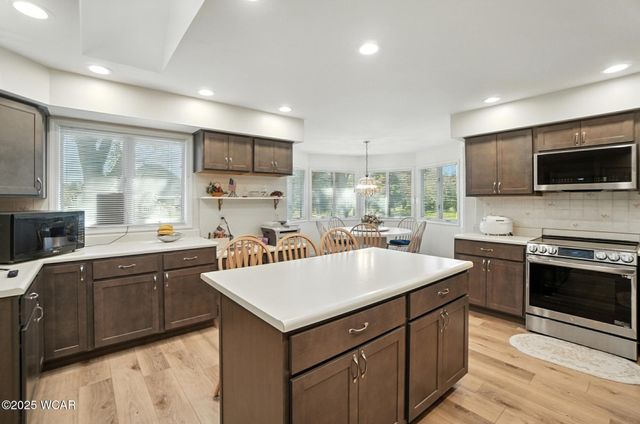 845 Atalan Trail, Lima, OH 45805