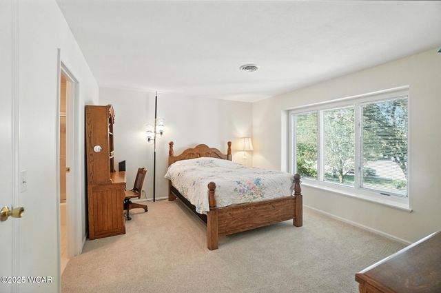 845 Atalan Trail, Lima, OH 45805