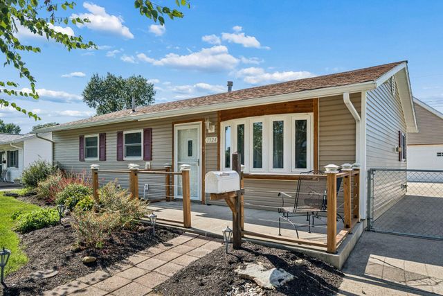 7324 Roshon Avenue, Reynoldsburg, OH 43068