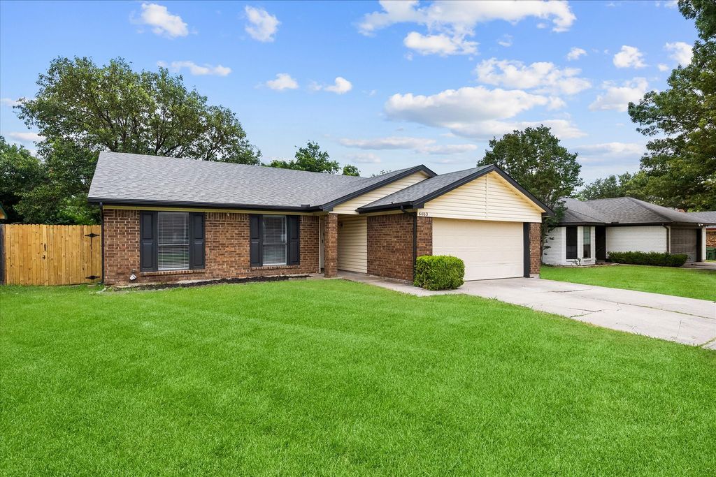 6403 Minuteman Lane, Arlington, TX 76002