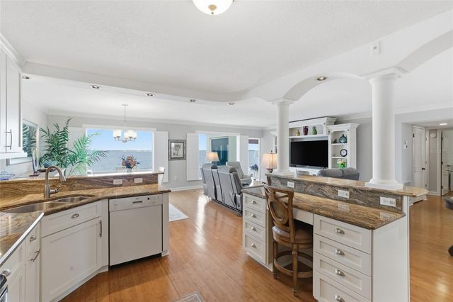 1 COLONY POINT DRIVE 16C, Punta Gorda, FL 33950