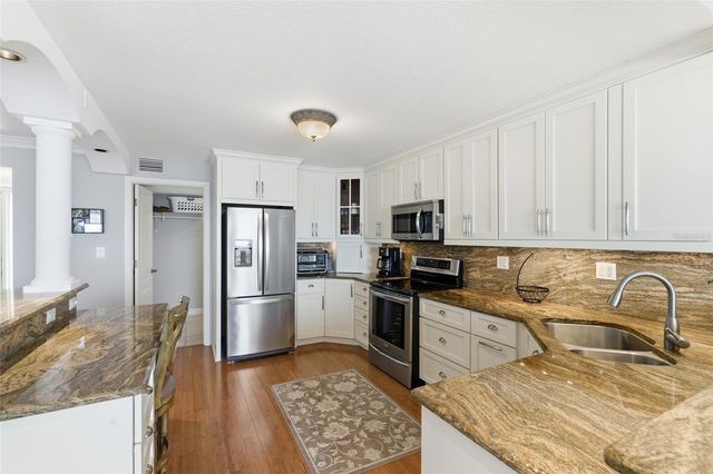 1 COLONY POINT DRIVE 16C, Punta Gorda, FL 33950