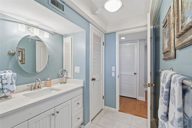 1 COLONY POINT DRIVE 16C, Punta Gorda, FL 33950