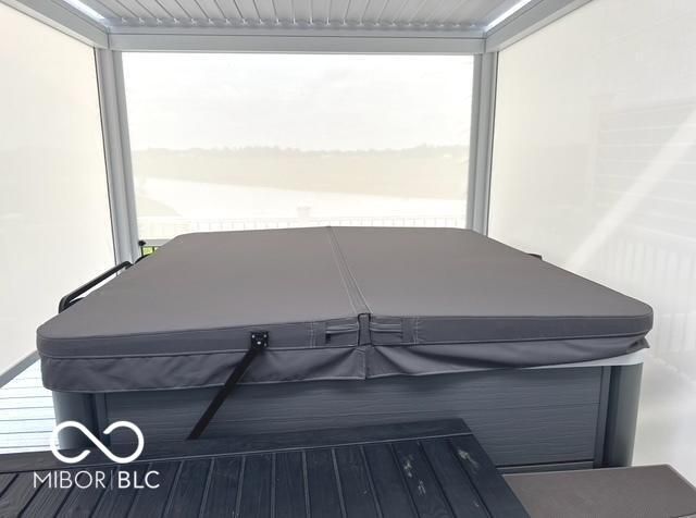 5817 Flat Hill Drive, Indianapolis, IN 46239