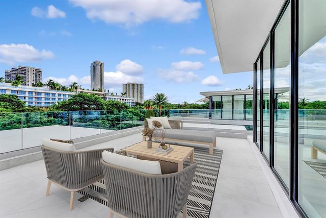 2130 S Miami Avenue, Miami, FL 33129