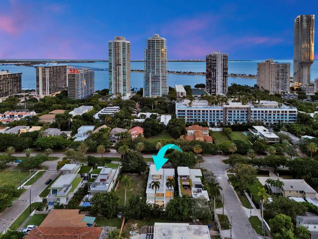 2130 S Miami Avenue, Miami, FL 33129