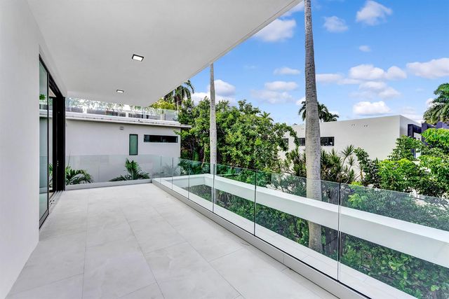 2130 S Miami Avenue, Miami, FL 33129