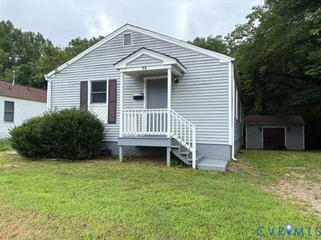 56 St Marks St, Petersburg, VA 23803