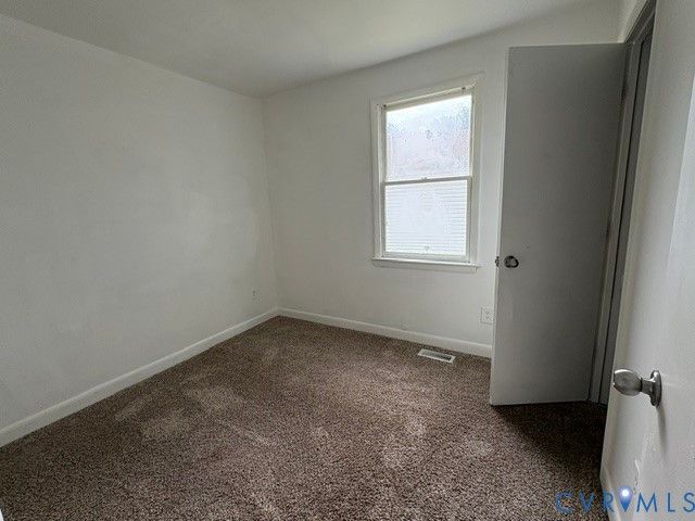 56 St Marks St, Petersburg, VA 23803