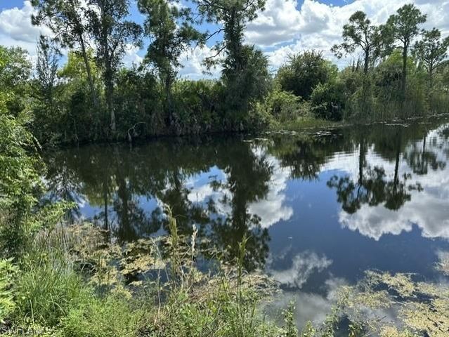 2034 NE 33rd LN, Cape Coral, FL 33909