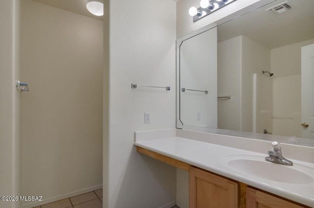 9766 E Paseo San Ardo, Tucson, AZ 85747