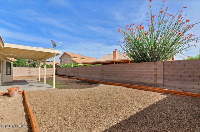 9766 E Paseo San Ardo, Tucson, AZ 85747